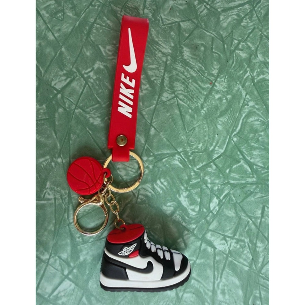 Nike Air Jordan 1 Sneaker Keychain Red Black White Basketball Shoe Charm Strap